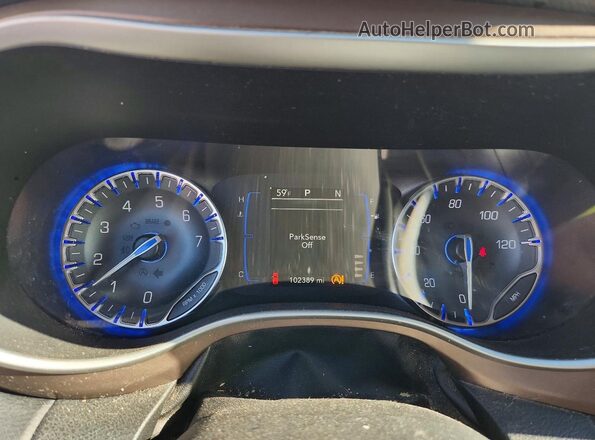 2C4RC1FGXJR256923 2018 CHRYSLER PACIFICA Gray Instrument cluster view