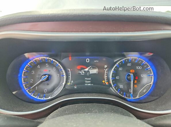2C4RC1GG0HR528047 2017 CHRYSLER PACIFICA Silver Instrument cluster view