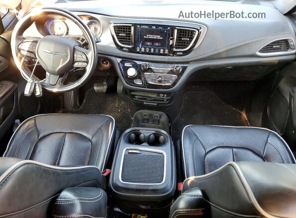 2C4RC1GG2LR203599 2020 CHRYSLER PACIFICA Gray Вид панелі приладів