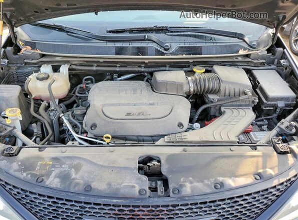 2C4RC1GG2LR203599 2020 CHRYSLER PACIFICA Gray Вид підкапотного простору