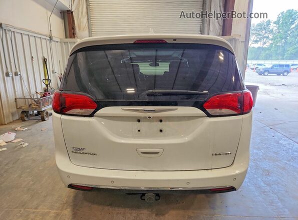 2C4RC1GG3HR695471 2017 CHRYSLER PACIFICA White Rear view