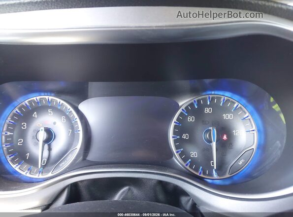 2C4RC1GG4JR261937 2018 CHRYSLER PACIFICA Черный Вид задних сидений