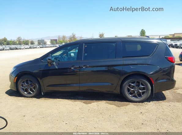 2C4RC1GG4JR261937 2018 CHRYSLER PACIFICA Черный Панорамный вид салона 360°