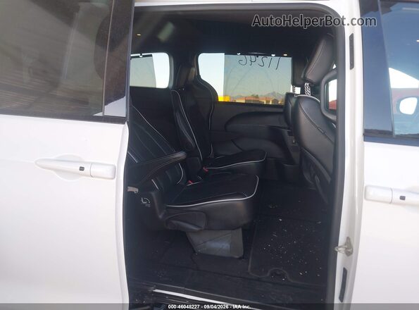 2C4RC1GG5SR570351 2025 CHRYSLER PACIFICA Белый Вид наклейки с VIN-кодом