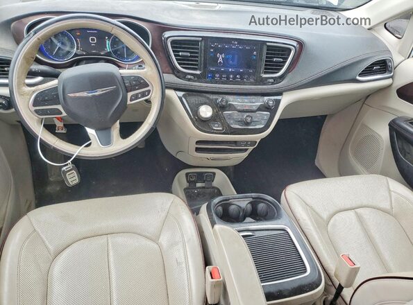 2C4RC1GG7KR627701 2019 CHRYSLER PACIFICA White წინა პანელის ხედი