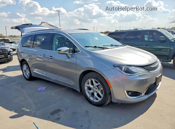 2C4RC1GG7LR125398 2020 CHRYSLER PACIFICA Silver Front right