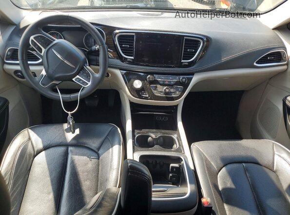 2C4RC1GG7PR515360 2023 CHRYSLER PACIFICA Черный Вид панели приборов