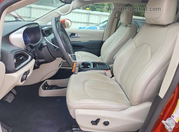 2C4RC1L72JR340707 2018 CHRYSLER PACIFICA Orange Սալոնի դիմացի տեսք