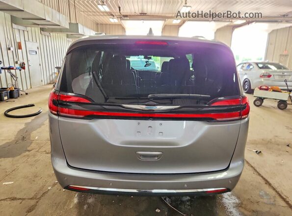 2C4RC1L79MR593981 2021 CHRYSLER PACIFICA Silver Widok z tyłu