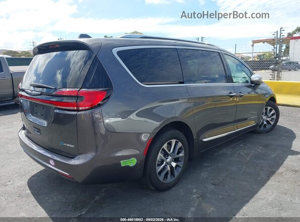 2C4RC1N71NR220397 2022 CHRYSLER PACIFICA Серый Задняя правая четверть