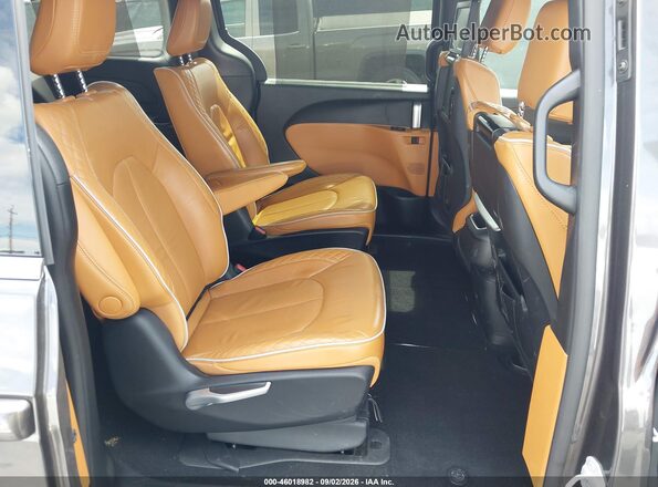 2C4RC1N71NR220397 2022 CHRYSLER PACIFICA Серый Вид наклейки с VIN-кодом