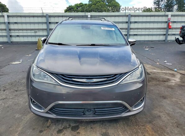 2C4RC1N72JR159166 2018 CHRYSLER PACIFICA Gray Вид спереду