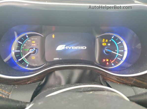 2C4RC1N74NR130614 2022 CHRYSLER PACIFICA Gray ხელსაწყოთა პანელის ხედი