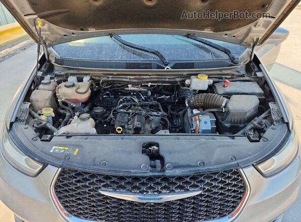 2C4RC1R75MR585688 2021 CHRYSLER PACIFICA Silver ძრავის განყოფილების ხედი