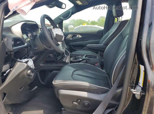 2C4RC1S77PR584461 2023 CHRYSLER PACIFICA Black Widok wnętrza z przodu