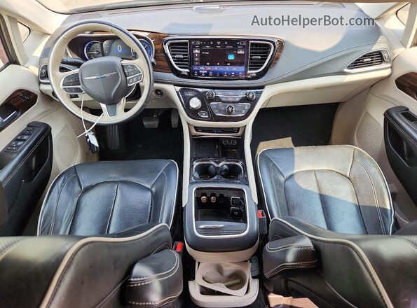 2C4RC1S7XMR514013 2021 CHRYSLER PACIFICA Gray Dashboard view
