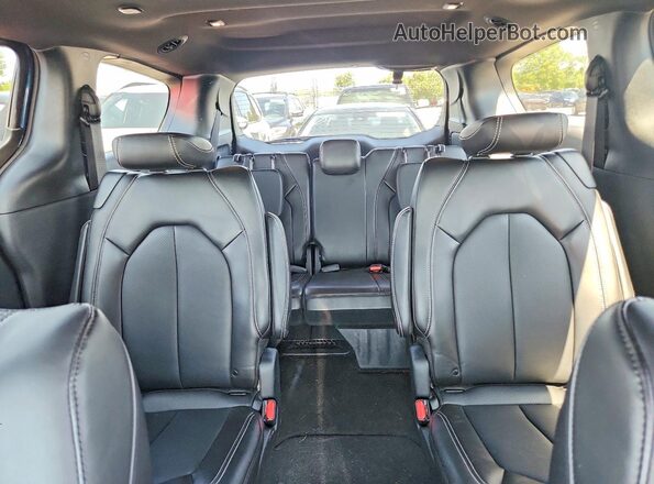 2C4RC3BG6SR521582 2025 CHRYSLER PACIFICA Charcoal Rear seats view