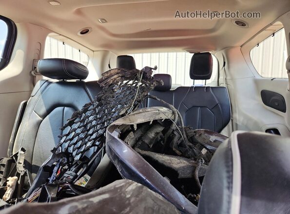 2C4RC3GGXNR174884 2022 CHRYSLER PACIFICA Серый Вид задних сидений