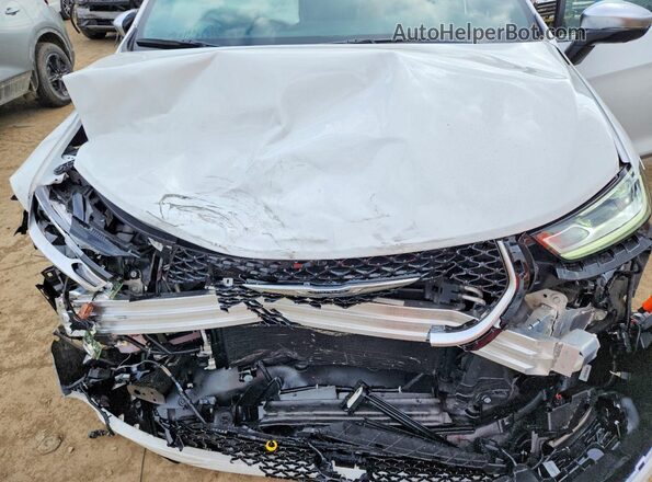 2C4RC3PG4TR228189 2026 CHRYSLER PACIFICA White Engine compartment view