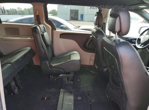 2C4RDGCG0JR240637 2018 DODGE GRAND Burgundy Vista interior trasera