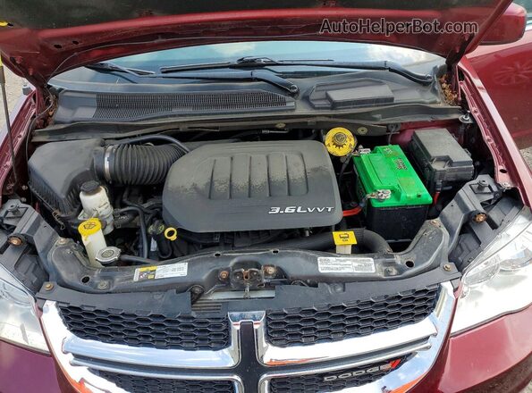 2C4RDGCG0JR240637 2018 DODGE GRAND Burgundy Vista del compartimento del motor