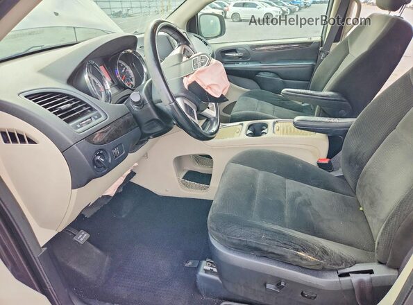 2C4RDGCG4GR379260 2016 DODGE GRAND Gray Front interior view