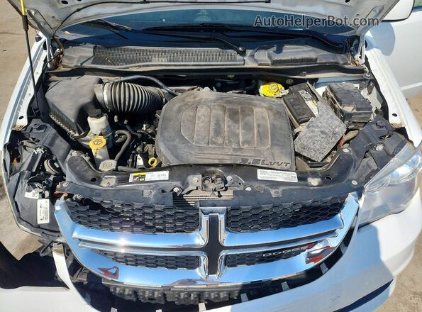 2C4RDGCG6KR566346 2019 DODGE GRAND White Engine compartment view