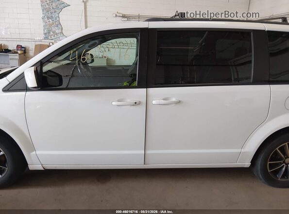 2C4RDGEG5JR241120 2018 DODGE GRAND CARAVAN White Սալոնի 360 աստիճան տեսք