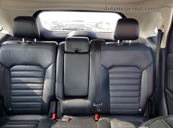 2FMPK3J86HBC69933 2017 FORD EDGE Silver Vista de los asientos traseros