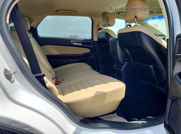 2FMPK3J94HBC07486 2017 FORD EDGE White Vista interior trasera