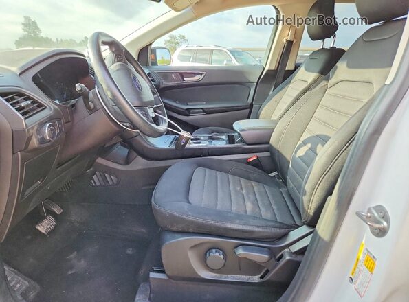 2FMPK4G9XKBC09795 2019 FORD EDGE White Widok wnętrza z przodu