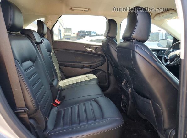 2FMPK4J90NBA82780 2022 FORD EDGE Silver Vista de los asientos traseros