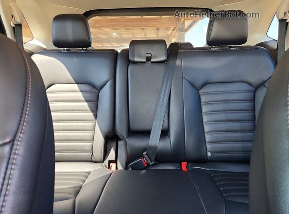 2FMPK4J90RBA55939 2024 FORD EDGE Gray Rear seats view