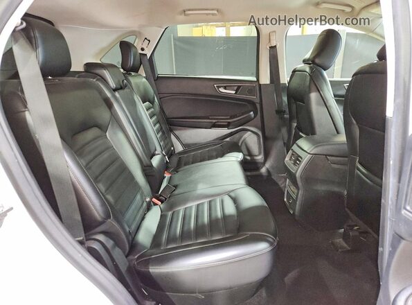 2FMPK4J92NBA32057 2022 FORD EDGE White Vista interior trasera
