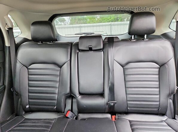 2FMPK4J98RBA32750 2024 FORD EDGE Gray Rear seats view