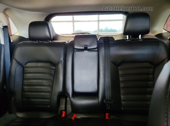 2FMPK4J99RBA99339 2024 FORD EDGE White Vista de los asientos traseros