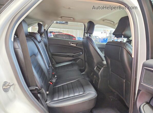 2FMPK4J99RBA99339 2024 FORD EDGE White Vista interior trasera