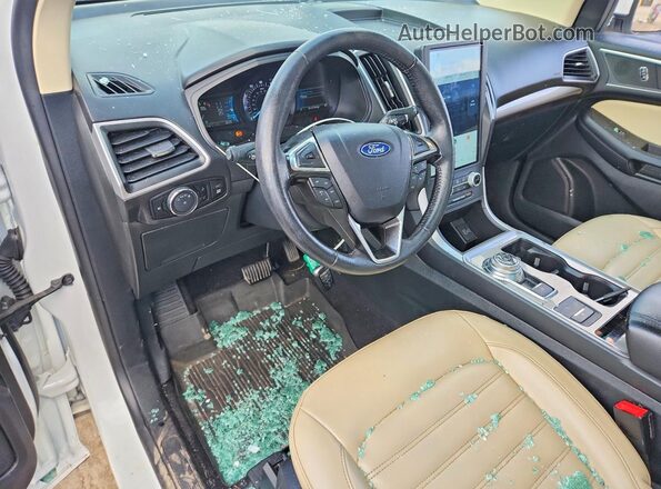 2FMPK4J9XRBB20392 2024 FORD EDGE White Dashboard view