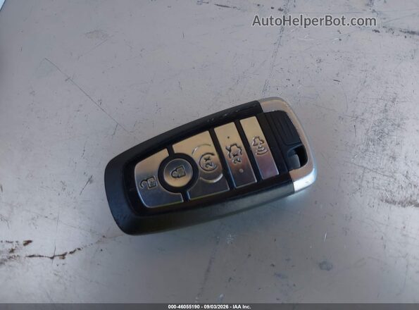 2FMPK4K94HBB52493 2017 FORD EDGE Черный Вид панели приборов