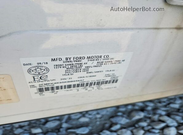 2FMPK4K95KBB05657 2019 FORD EDGE White Սալոնի 360 աստիճան տեսք