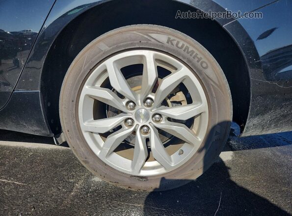 2G1105SA8H9170625 2017 CHEVROLET IMPALA Черный 