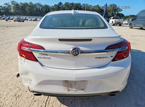 2G4GK5EX6G9166644 2016 BUICK REGAL White Rear view
