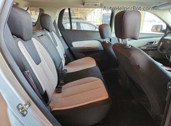 2GKALMEK9G6199827 2016 GMC TERRAIN Silver Vista de los asientos traseros