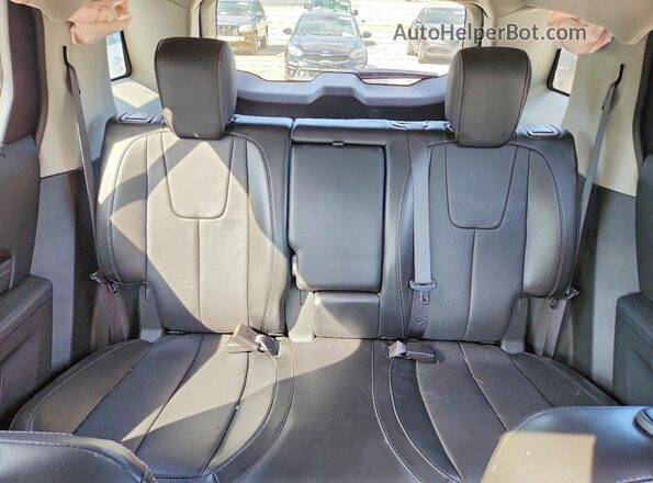 2GKFLVE36H6146833 2017 GMC TERRAIN Black უკანა სავარძლების ხედი