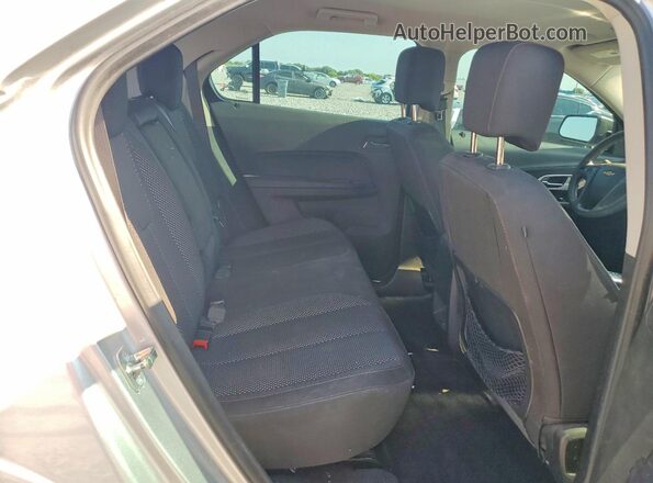 2GNALBEK8H1551365 2017 CHEVROLET EQUINOX Silver Вид задніх сидінь