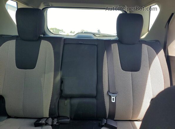 2GNALBEKXH6106998 2017 CHEVROLET EQUINOX Silver უკანა სავარძლების ხედი