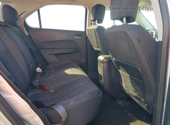 2GNALCEK9H6289977 2017 CHEVROLET EQUINOX Silver Widok wnętrza z tyłu