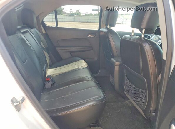 2GNALDEK7G1185263 2016 CHEVROLET EQUINOX White Widok wnętrza z tyłu