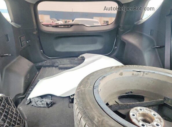 2GNAXLEX5K6269409 2019 CHEVROLET EQUINOX Белый Вид задних сидений
