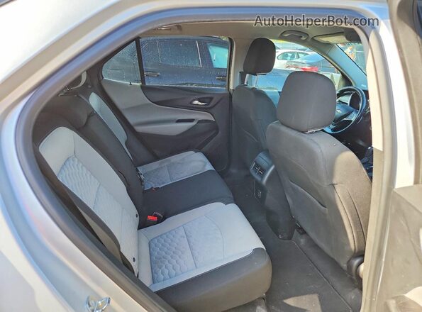 2GNAXUEVXK6239021 2019 CHEVROLET EQUINOX Silver Widok wnętrza z tyłu